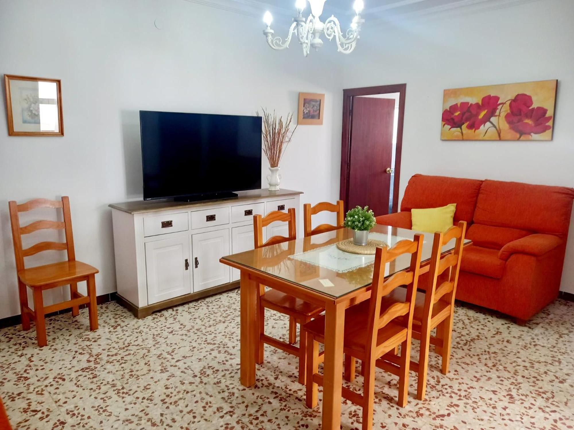 Piso Carmen Solo Familias Apartment โกนิล เด ลาฟรอนเตรา ภายนอก รูปภาพ